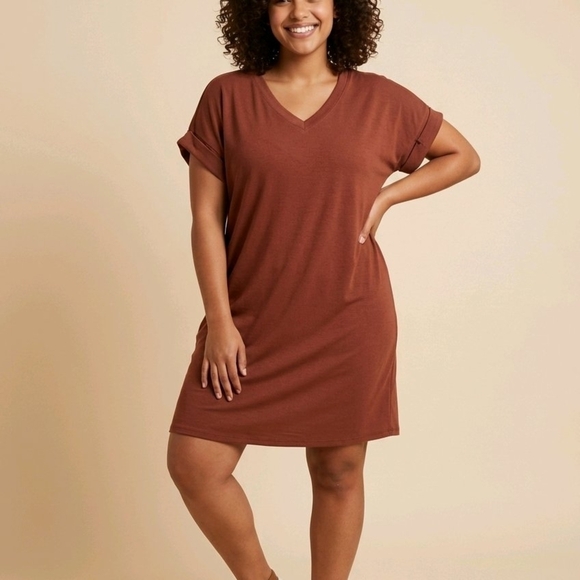 Zenana Premium Dresses & Skirts - Zenana Premium 1X Rust Rolled Short Sleeve V-neck Tshirt Tunic Knee Length Dress